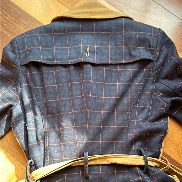 Anthropologie // Harlyn Tan Double-Breasted Trench Coat with Navy Plaid Detail - Picture 10 of 16